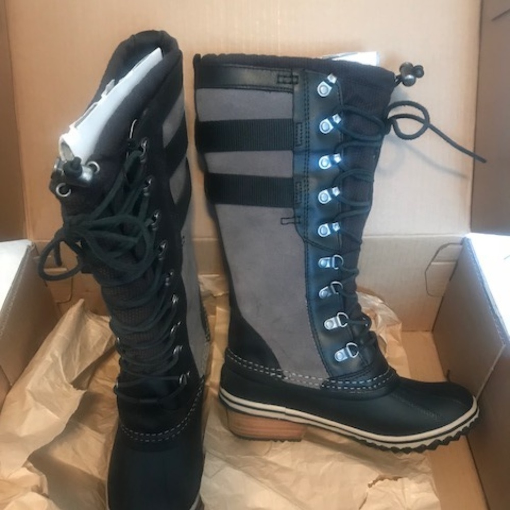 Sorel Conquest Carly 2 New in Box